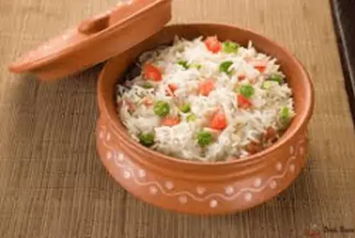 Pulao in bowl